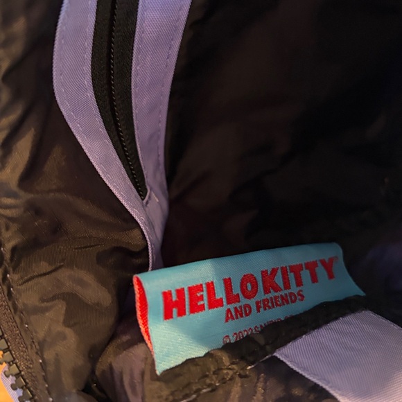 Baggu Hello Kitty Medium Crescent Bag - Picture 4 of 4